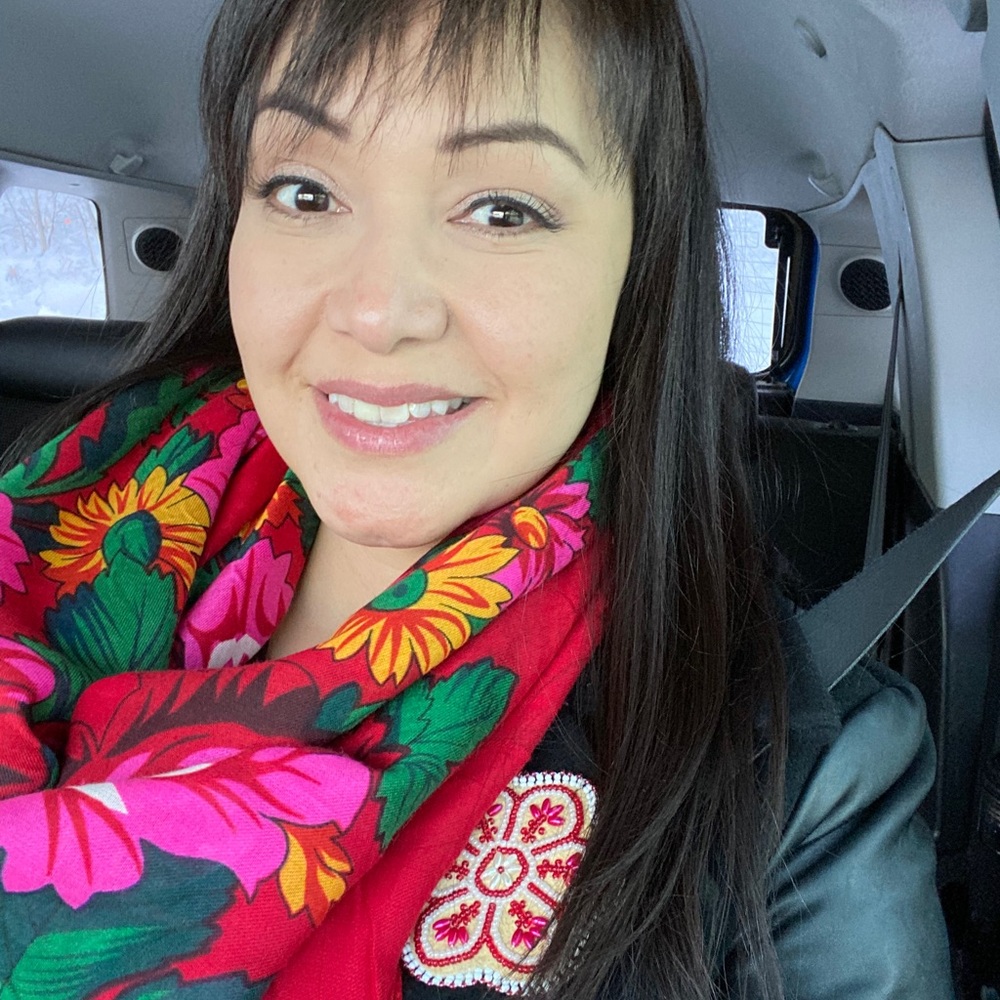 Meet your Posher, Laurie lou